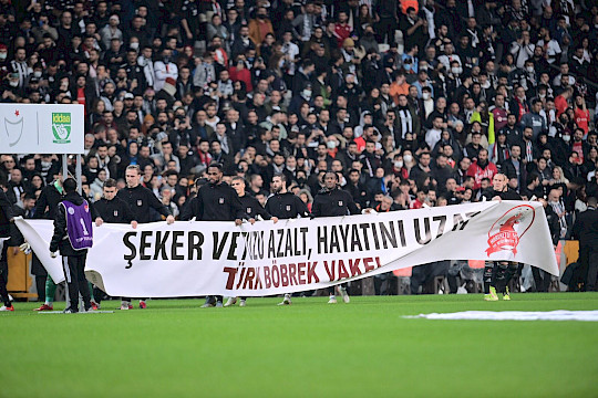 Beşiktaş - Kayserispor Maçında Pankartımız Çıktı